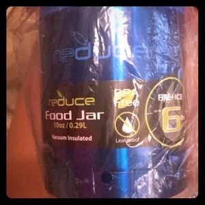 Insulated container for lunch box. 10oz